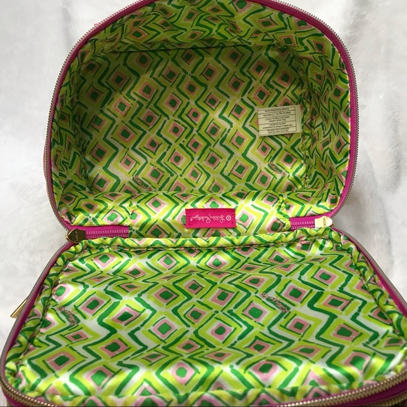 Lilly Pulitzer For Target Makeup train ca… - Picture 4 of 8